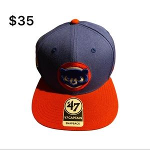 NWT Chicago Cubs SnapBack